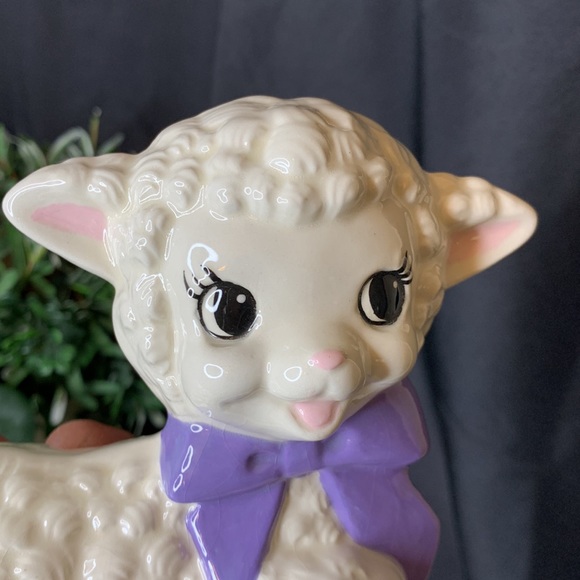 Super cute handmade ceramic Easter lamb and egg - Picture 11 of 12